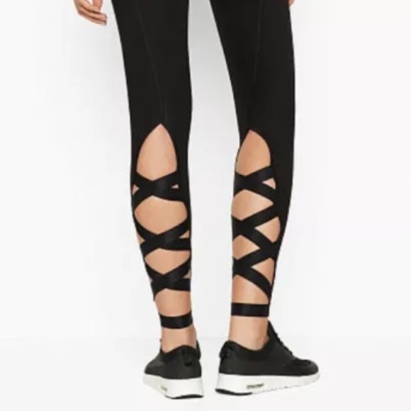 Victoria's Secret Pants - Victoria’s Secret Sport Knockout Tights Size XS